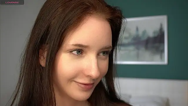 MerylHedley online show from December 19, 2024, 4:35 pm