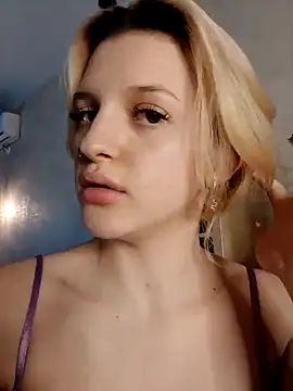 ShySonya online show from December 1, 2024, 7:36 pm