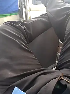 picatorta19 online show from March 17, 2025, 3:29 pm