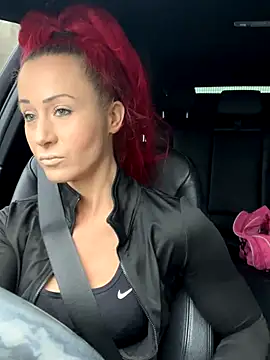 SweetSolez online show from December 4, 2025, 9:51 am