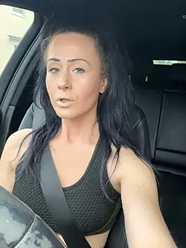 SweetSolez online show from April 27, 2026, 6:17 pm