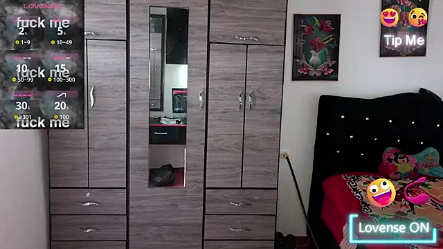 samael1107 online show from April 19, 2026, 5:12 pm