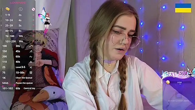 RedVelveten online show from January 22, 2025, 10:07 am