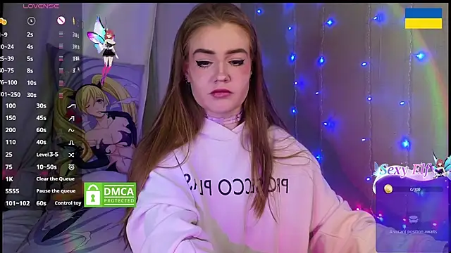 RedVelveten online show from February 23, 2025, 8:22 pm