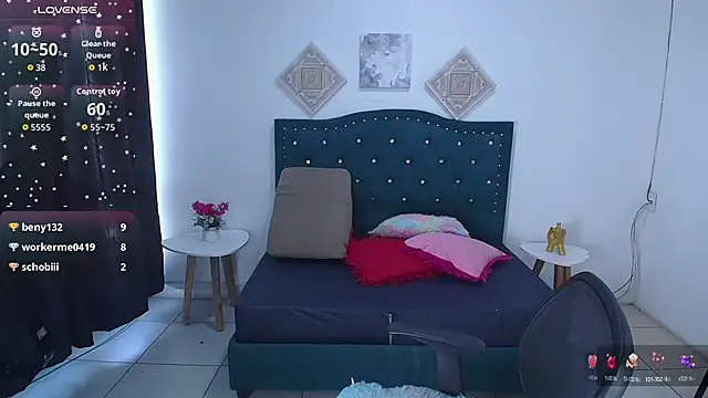 Emily F W online show from September 9, 2025, 8:30 pm