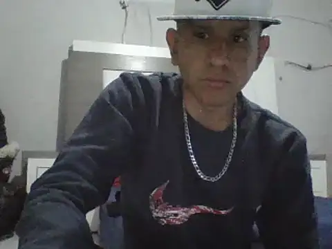 oiram27 online show from March 9, 2026, 5:55 am