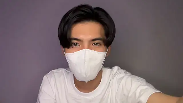 Lio kun online show from October 31, 2025, 3:02 pm