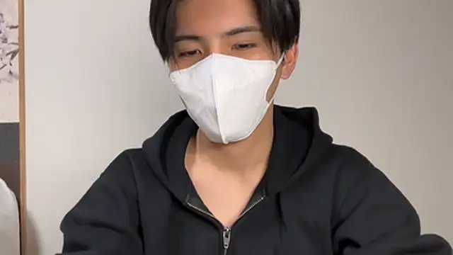 Snapshot of Lio_kun chatting on May 9, 2026, 1:05 pm Lio kun online show from May 9, 2026, 1:05 pm