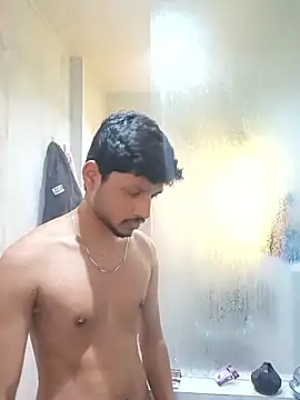 skinnyyyyyyyyy online show from January 12, 2026, 4:29 am