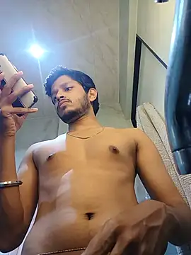 skinnyyyyyyyyy online show from June 25, 2026, 3:39 am