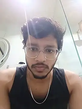 skinnyyyyyyyyy online show from July 16, 2026, 3:45 am