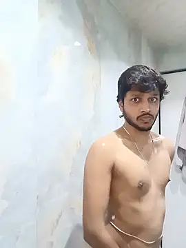 skinnyyyyyyyyy online show from July 18, 2026, 3:33 am