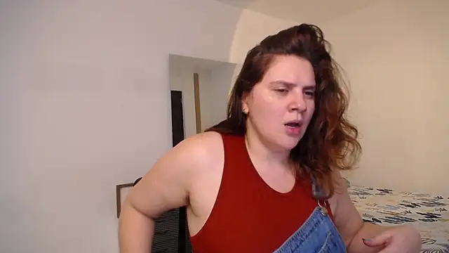 Snapshot of MartinaGuzmann chatting on November 16, 2025, 2:50 am MartinaGuzmann online show from November 16, 2025, 2:50 am