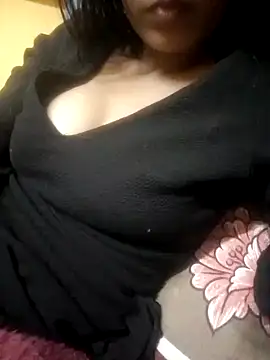 Sanjana-Mehar online show from December 16, 2024, 8:48 pm