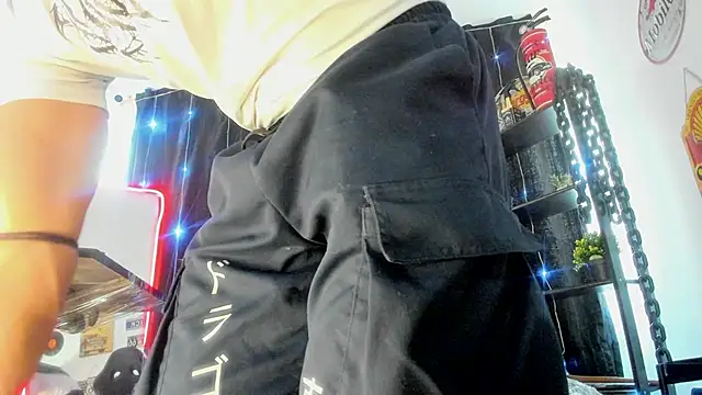 the beast master  online show from December 22, 2025, 8:50 pm