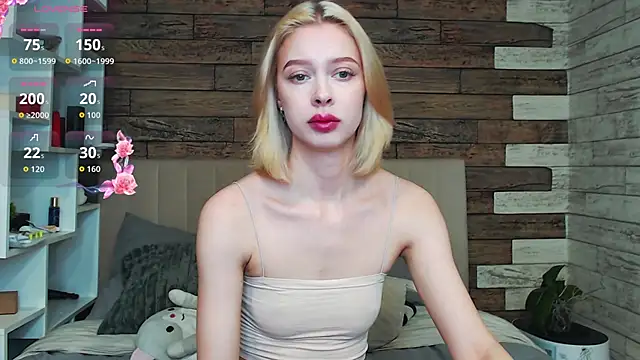 Snapshot of White_Lioness chatting on April 14, 2026, 2:12 pm White Lioness online show from April 14, 2026, 2:12 pm