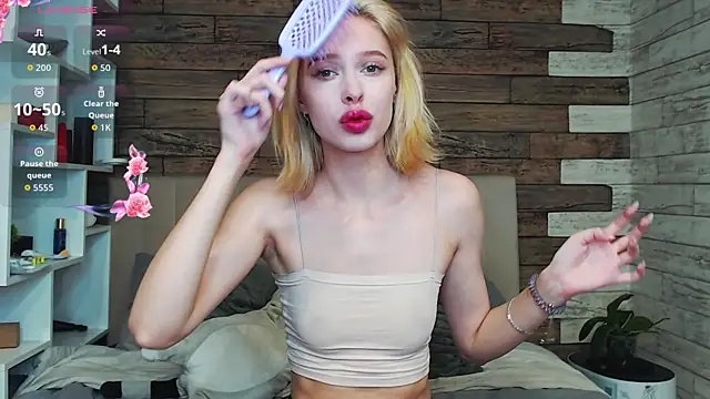 Snapshot of White_Lioness chatting on April 15, 2026, 4:25 pm White Lioness online show from April 15, 2026, 4:25 pm