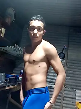 Snapshot of tayson_ chatting on February 8, 2025, 11:55 am tayson online show from February 8, 2025, 11:55 am