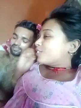 Surajpuja79 online show from April 23, 2026, 9:19 am