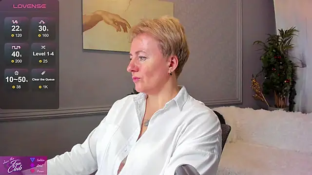 Nika Smit online show from January 11, 2025, 8:43 am