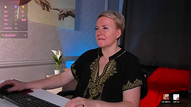 Snapshot of Nika_Smit chatting on June 19, 2026, 10:08 am Nika Smit online show from June 19, 2026, 10:08 am