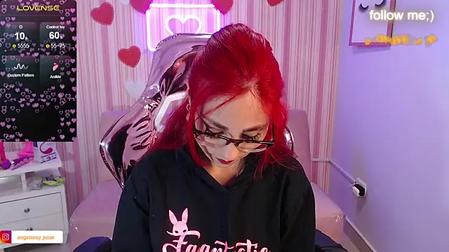 abril ch  online show from March 3, 2025, 11:00 am