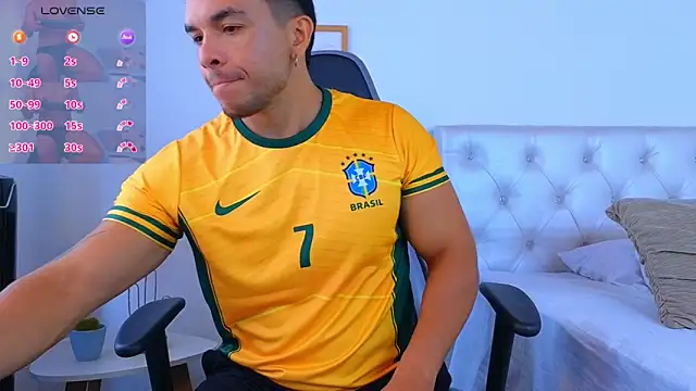 estebandelouis online show from March 30, 2026, 2:40 pm