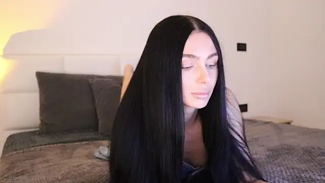 IvyKaelani online show from January 25, 2025, 8:00 pm