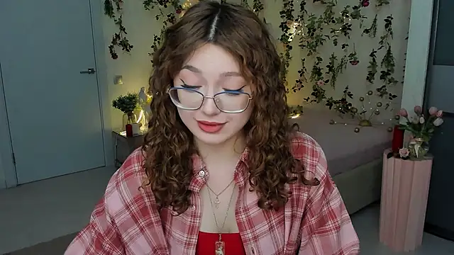 SereneFlame online show from February 9, 2026, 4:11 pm