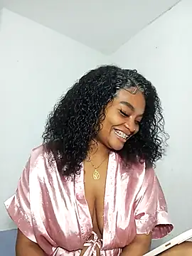 Snapshot of gianna_smith chatting on April 24, 2026, 4:37 am gianna smith online show from April 24, 2026, 4:37 am