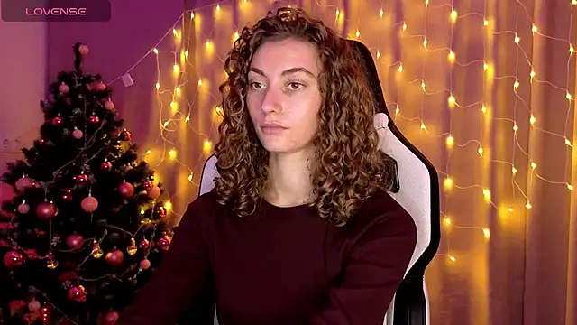 lady curls online show from December 17, 2024, 2:12 am