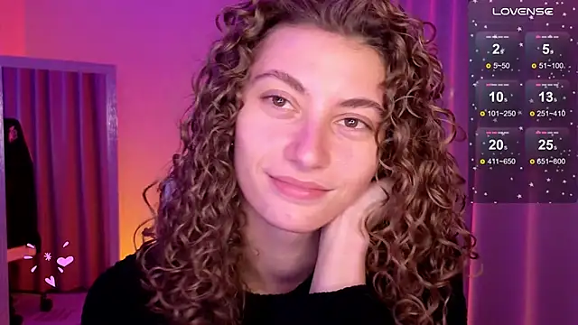 lady curls online show from January 12, 2025, 11:36 pm