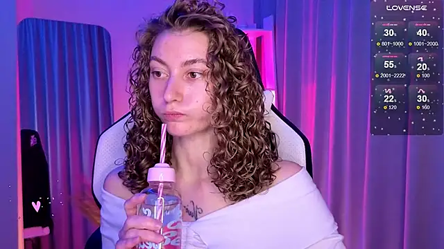 lady curls online show from February 6, 2025, 11:48 pm