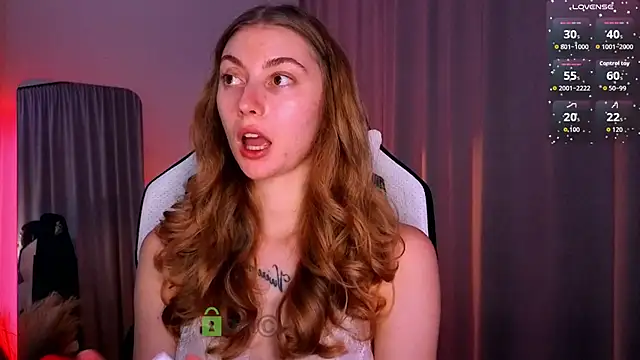 lady curls online show from September 11, 2025, 9:48 pm