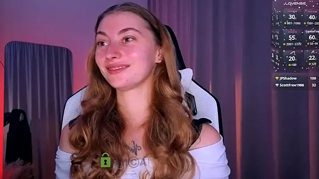 lady curls online show from September 15, 2025, 10:21 pm