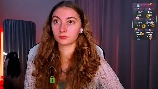 lady curls online show from October 21, 2025, 9:37 pm