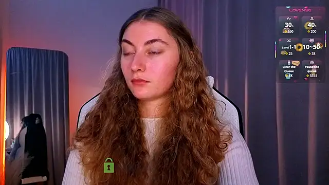 lady curls online show from November 19, 2025, 9:48 pm