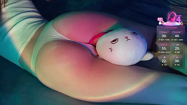 lady curls online show from March 7, 2026, 6:05 pm