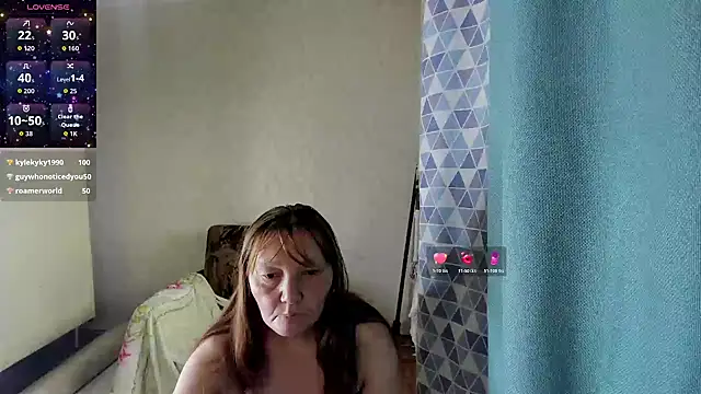 Snapshot of elis_gabbi chatting on June 20, 2026, 1:09 am elis gabbi online show from June 20, 2026, 1:09 am