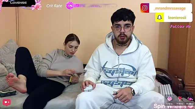 Snapshot of MrAndMrsSavage chatting on February 11, 2025, 9:25 pm MrAndMrsSavage online show from February 11, 2025, 9:25 pm