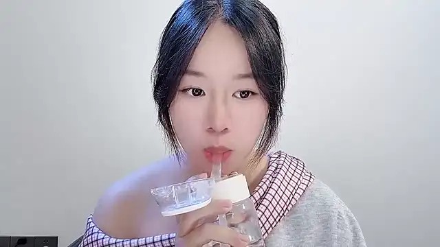 Snapshot of chloe-01 chatting on November 16, 2025, 3:01 am chloe-01 online show from November 16, 2025, 3:01 am