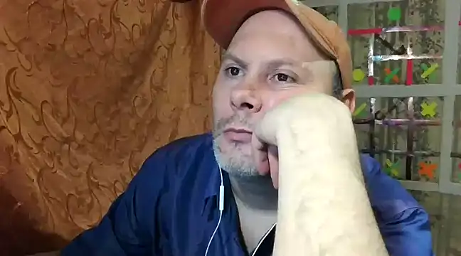 Snapshot of AgnichBan chatting on January 7, 2025, 3:12 pm AgnichBan online show from January 7, 2025, 3:12 pm