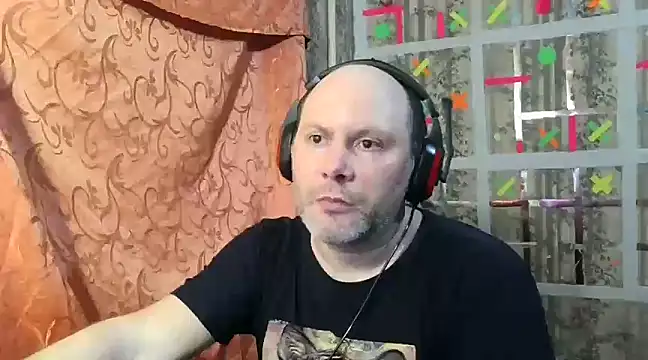 Snapshot of AgnichBan chatting on February 1, 2025, 7:02 pm AgnichBan online show from February 1, 2025, 7:02 pm