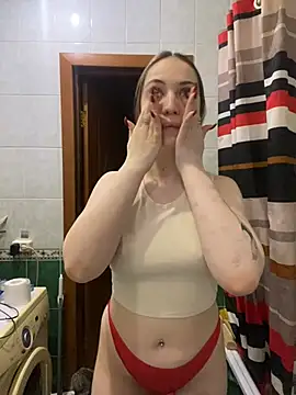 Emily the temptress  online show from December 21, 2024, 5:14 am