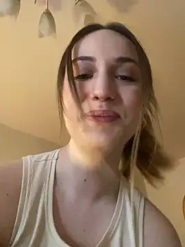 Emily the temptress  online show from December 21, 2024, 8:18 am