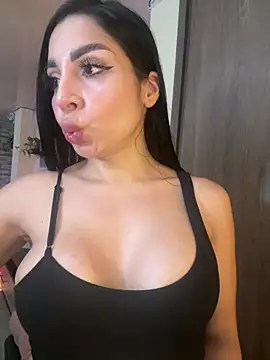 MOMALANA online show from March 26, 2026, 8:14 pm