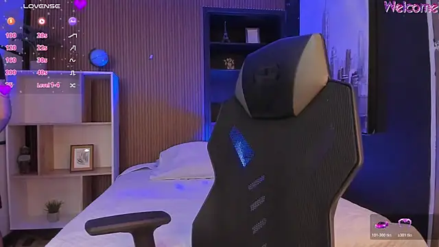 MaximusDick1  online show from March 21, 2026, 12:43 pm