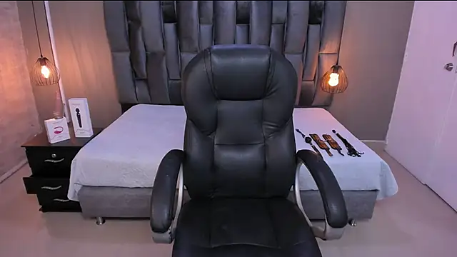 Lorena Vieira  online show from January 22, 2025, 7:34 pm