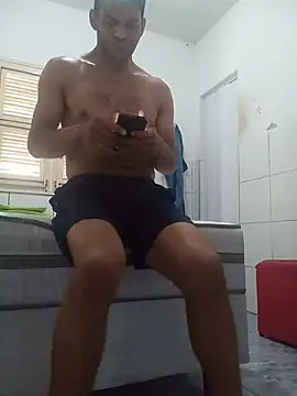 Snapshot of TiagosafadoFortaleza chatting on May 24, 2026, 2:11 pm TiagosafadoFortaleza online show from May 24, 2026, 2:11 pm