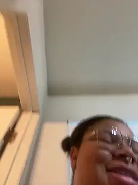 Ectorius online show from September 18, 2025, 11:07 pm